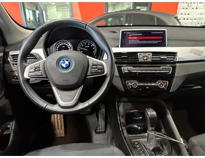 
										BMW X1 XDRIVE25E full									