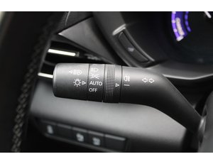 
										MAZDA MX-30 E-SKYACTIV 107KW (145CV) PRIME-LINE full									
