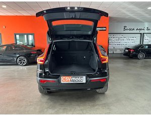
										VOLVO XC40 RECHARGE ELECTRICO CORE AUTO full									