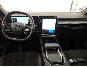
										RENAULT AUSTRAL TECHNO ESPRIT ALPINE E-TECH F HYBR 147KW full									