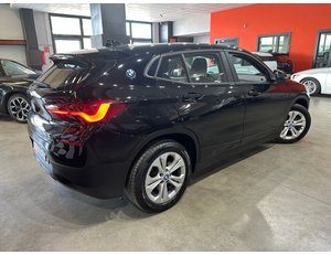 
										BMW X2 XDRIVE25E AUTO full									