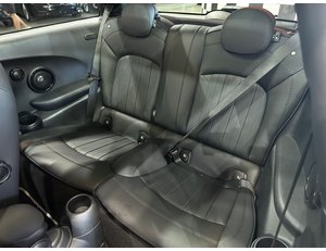 
										MINI MINI COOPER SE full									