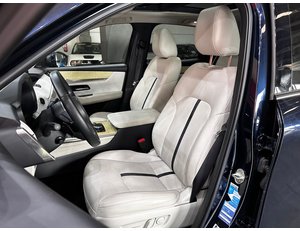 
										MAZDA CX-60 E-SKYACTIV PHEV TAKUMI full									