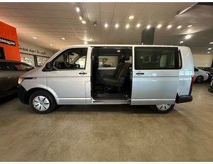 
										VOLKSWAGEN TRANSPORTER 2.0TDI 110CV COMBI L2 full									