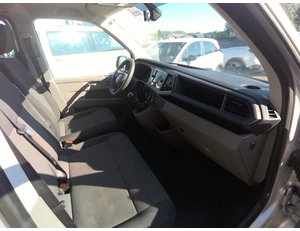 
										VOLKSWAGEN TRANSPORTER 2.0TDI 110CV COMBI L2 full									