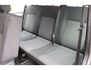 
										VOLKSWAGEN TRANSPORTER 2.0TDI 110CV COMBI L2 full									