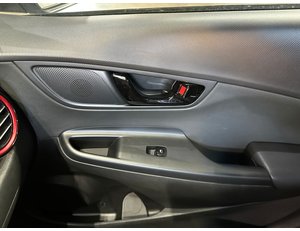 
										HYUNDAI KONA 1.0 TGDI ESSENCE 4X2 full									