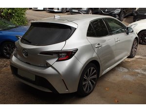 
										TOYOTA COROLLA 1.8 125H ACTIVE TECH E-CVT full									