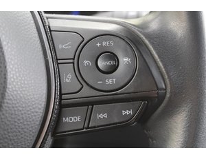 
										TOYOTA COROLLA 1.8 125H ACTIVE TECH E-CVT full									