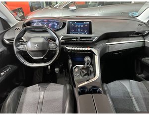
										PEUGEOT 3008 1.2 PURETECH 96KW (130CV) ALLURE S&S full									