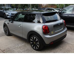 
										MINI MINI COOPER SE full									