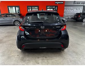 
										MAZDA 2 1.5 85 KW (116 CV) CVT CENTRE-LINE full									