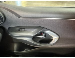 
										MAZDA 2 1.5 85 KW (116 CV) CVT CENTRE-LINE full									