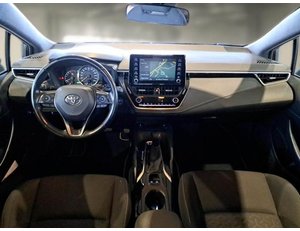 
										TOYOTA COROLLA 1.8 125H STYLE E-CVT full									