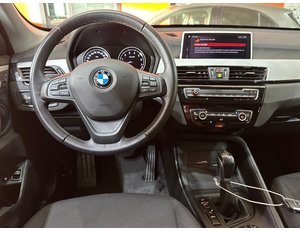 
										BMW X1 XDRIVE25E full									