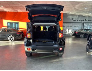 
										JEEP RENEGADE TRAILHAWK 1.3 PHEV 177KW (240CV) AT AWD full									