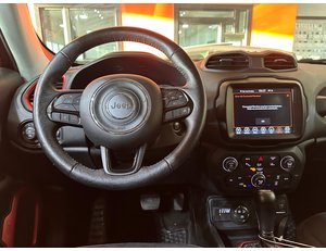 
										JEEP RENEGADE TRAILHAWK 1.3 PHEV 177KW (240CV) AT AWD full									