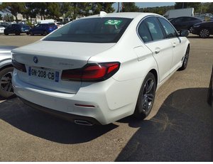 
										BMW SERIE 5 530E full									