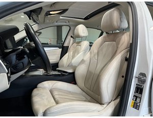 
										BMW SERIE 5 530E full									