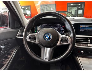 
										BMW SERIE 3 320E full									