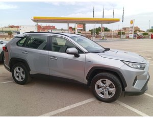 
										TOYOTA RAV4 2.5L 220H BUSINESS full									