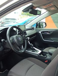 
										TOYOTA RAV4 2.5L 220H BUSINESS full									