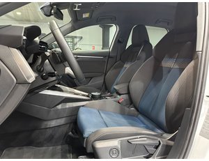 
										AUDI A3 SPORTBACK BLACK 45 TFSI E COMP S TRONIC full									