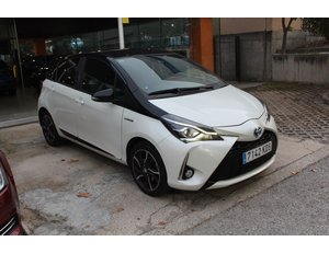 
										TOYOTA YARIS 1.5 HYBRID ACTIVE full									
