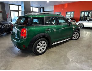 
										MINI COUNTRYMAN COOPER S E ALL4 full									