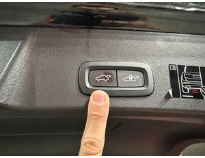 
										VOLVO XC40 1.5 T4 TWIN RECHARGE INSCRIPTION EX AUTO full									