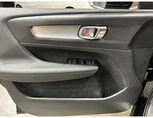 
										VOLVO XC40 1.5 T4 TWIN RECHARGE INSCRIPTION EX AUTO full									