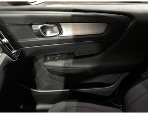 
										VOLVO XC40 1.5 T4 TWIN RECHARGE INSCRIPTION EX AUTO full									