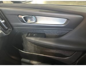 
										VOLVO XC40 1.5 T5 TWIN RECHARGE INSCRIPTION EX AUTO full									