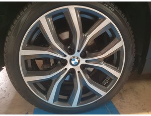 
										BMW X1 XDRIVE25E full									