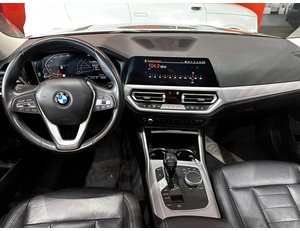 
										BMW SERIE 3 318D TOURING full									