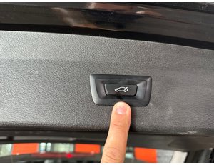 
										BMW X1 XDRIVE25E full									