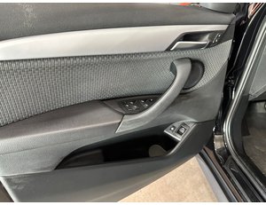 
										BMW X1 XDRIVE25E full									