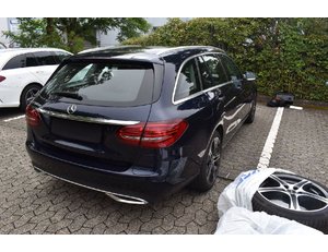 
										MERCEDES BENZ CLASE C MERCEDES C 300 E ESTATE full									