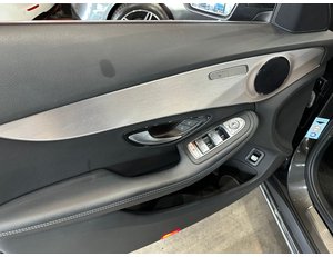 
										MERCEDES BENZ CLASE C MERCEDES C 300 E ESTATE full									