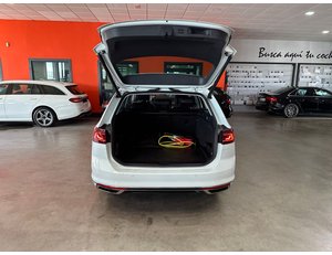 
										VOLKSWAGEN PASSAT VARIANT GTE 1.4 TSI E-POWER 115KW + 85KW full									