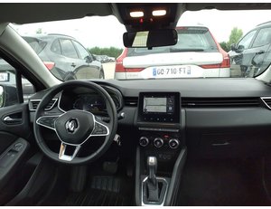 
										RENAULT CLIO INTENS E-TECH HIBRIDO 104 KW (140CV) full									