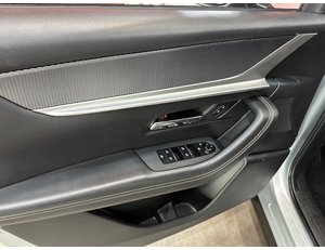 
										MAZDA CX-60 E-SKYACTIV PHEV AWD HOMURA full									