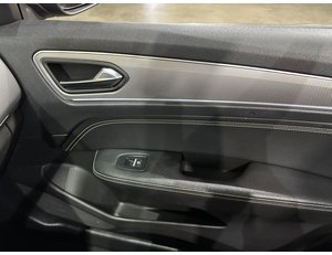 
										RENAULT ARKANA TECHNO TCE 103KW(140CV) EDC MILD HYBRID full									