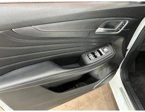 
										MG EHS 1.5T-GDI PHEV LUXURY full									