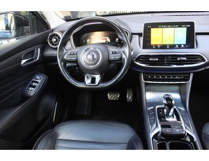 
										MG EHS 1.5T-GDI PHEV LUXURY full									