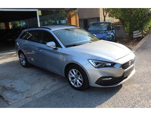 
										SEAT LEON 1.0 ETSI 81KW DSG-7 S&S STYLE full									