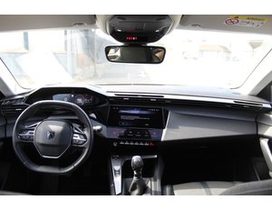 
										PEUGEOT 308 SW ALLURE PURETECH 130 S&S MAN full									