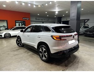 
										RENAULT AUSTRAL TECHNO E-TECH FULL HYBRID 147KW (200CV) full									