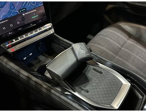 
										RENAULT AUSTRAL TECHNO E-TECH FULL HYBRID 147KW (200CV) full									