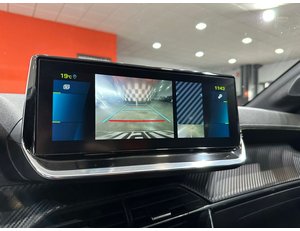 
										PEUGEOT E-208 ELECTRICO GT full									